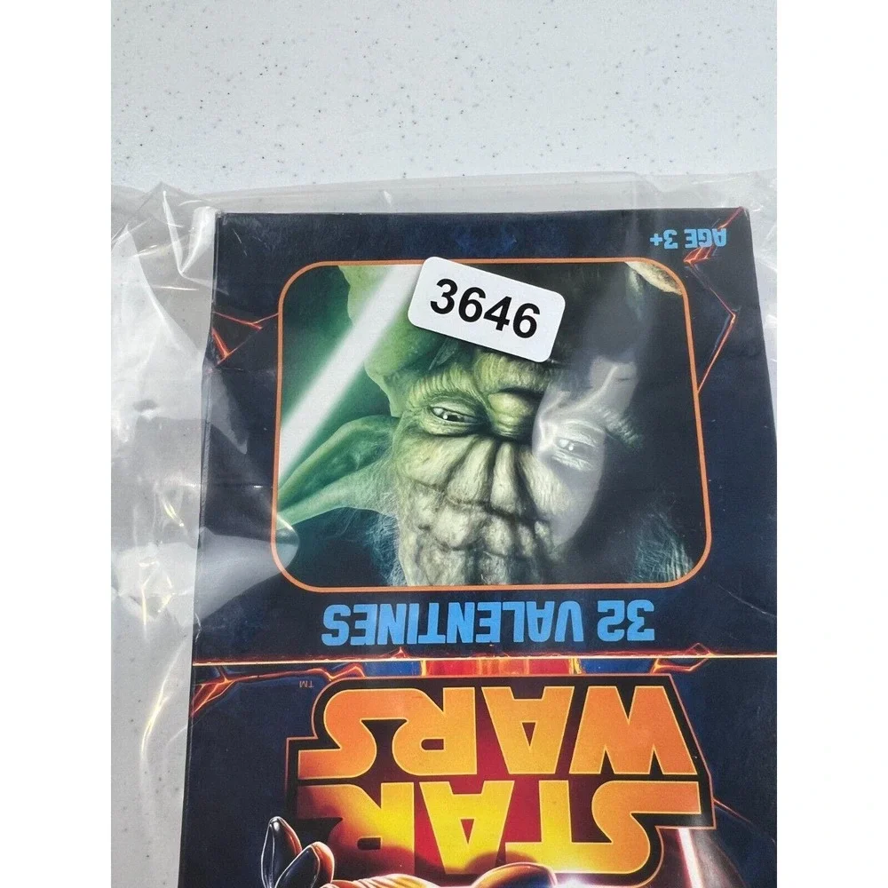 Paper Magic Group Star Wars Jedi Yoda and Darth Vader Game 32 Valentine's Cards - Picture 4 of 4
